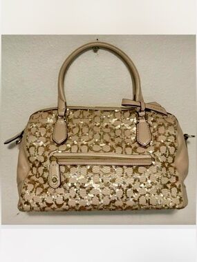 ✨COACH VTG POPPY Champagne Sequin Gold Leather Signature East West Bag RARE✨
